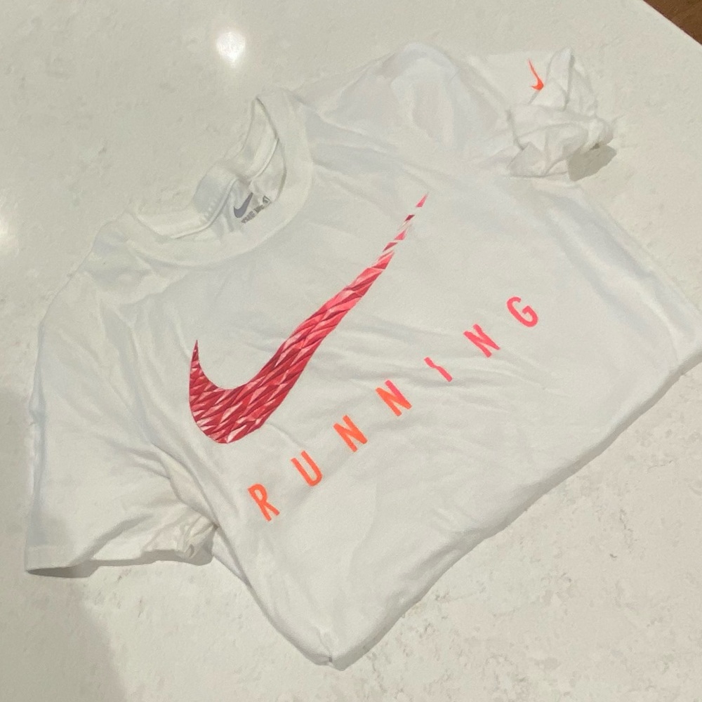 Nike tee shirt